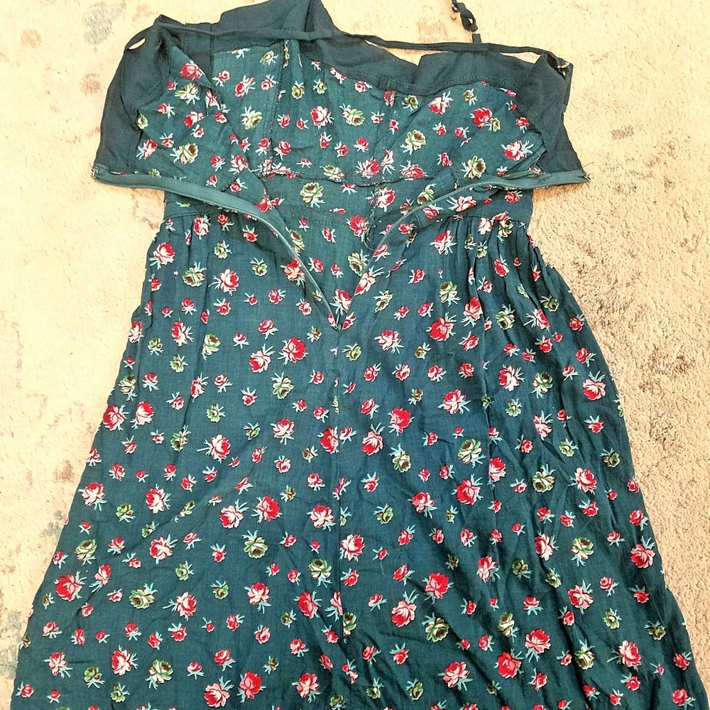 Fun2Fun Floral sun dress - Picture 3 of 5